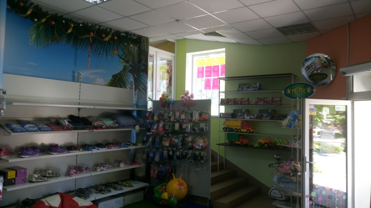 г.Верхнеднепровск, ул. А. Поля,15